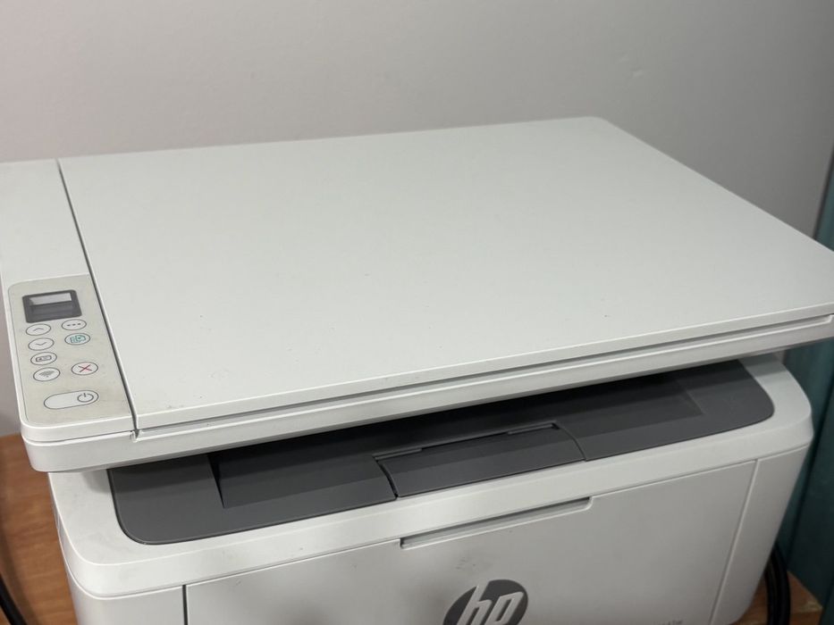 Принтер HP LaserJet M141w 7MD74A
