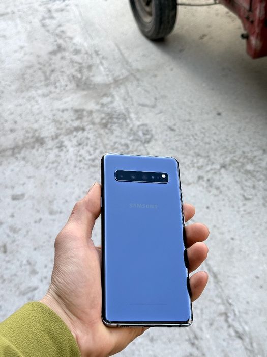 Samsung galaxy S 10 5g xolati ideal