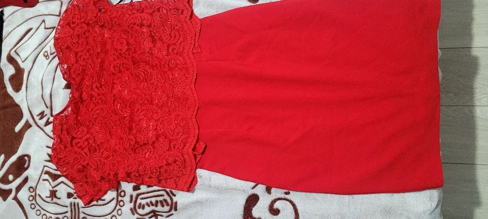 Платья вечерние7шт разные