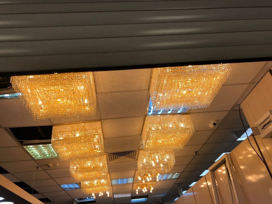 Lustre candelabre Corpuri de Iluminat de Lux pentru Spații Exclusivist