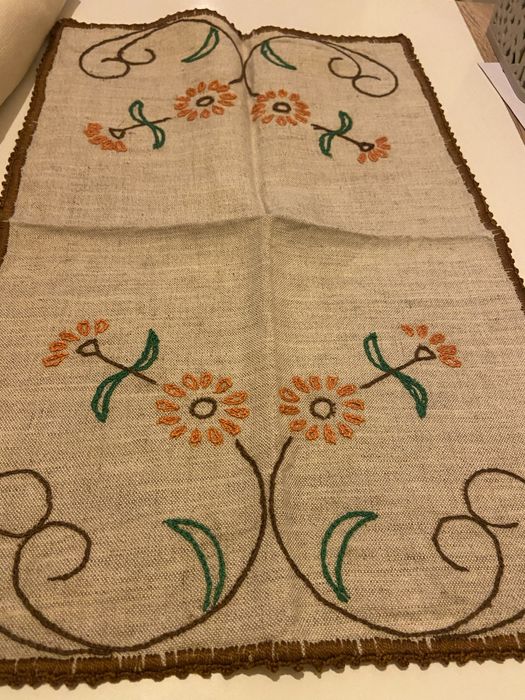 Красиви, битови ковьори и черга.Нови.Каренца