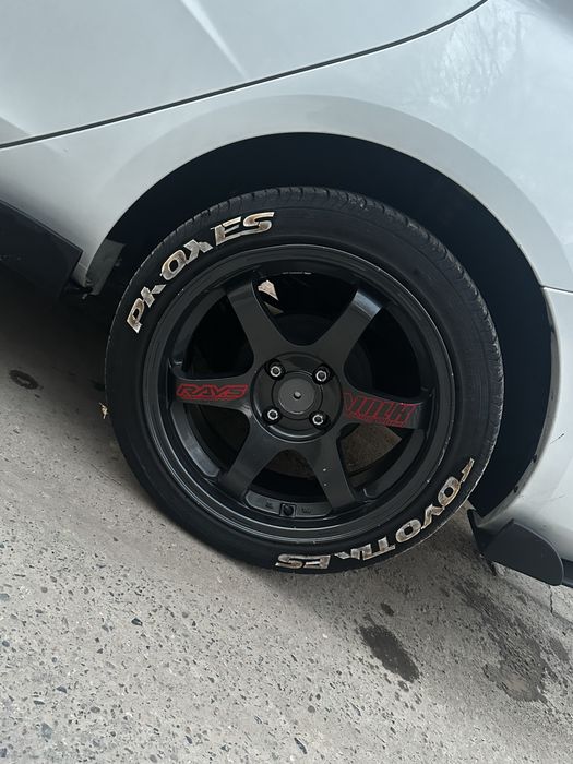 Диски 215/45/R17 с шинами