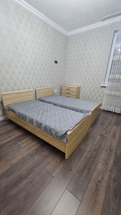 Продам комплект мебели для детской комнаты.
В комплект входит