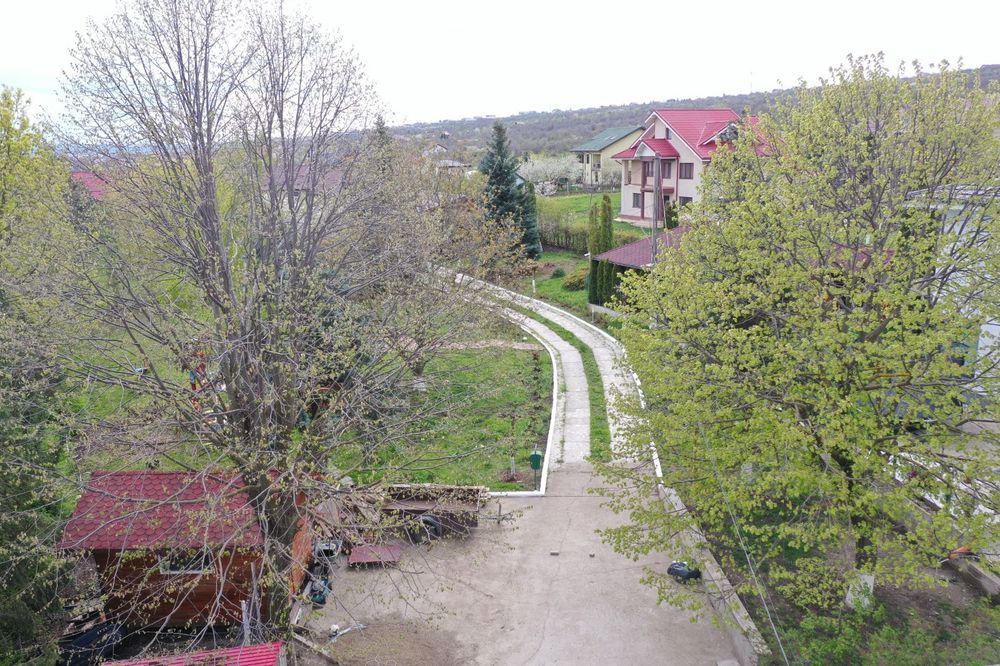 TEREN INTRAVILAN 3475mp + CASA 2003 - VASLUI - zona Moara Grecilor