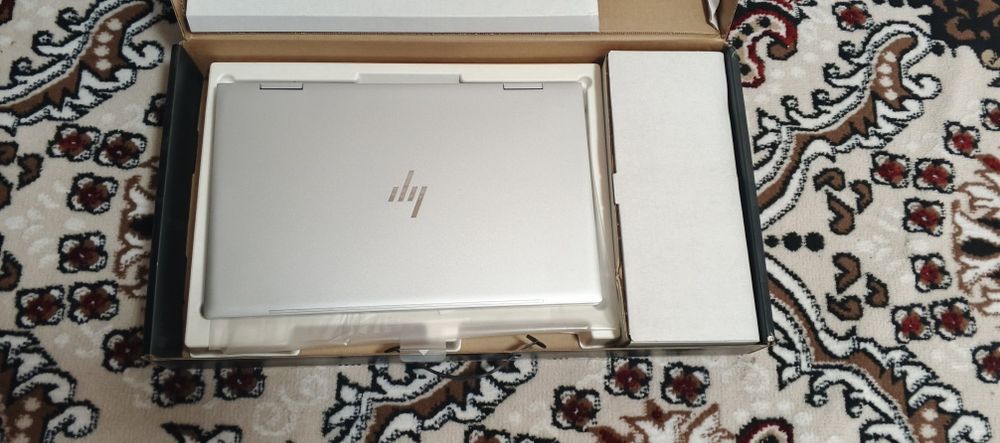 HP Envy 8/256SSD