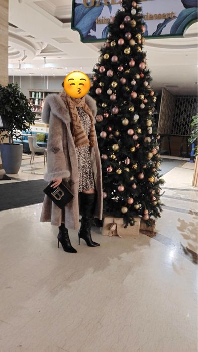 Шуба мутоновая шикарная