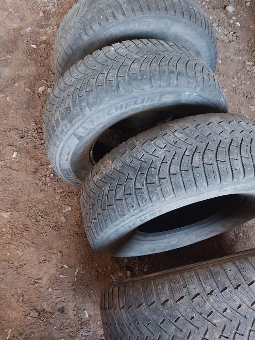 Шины на автомобиль