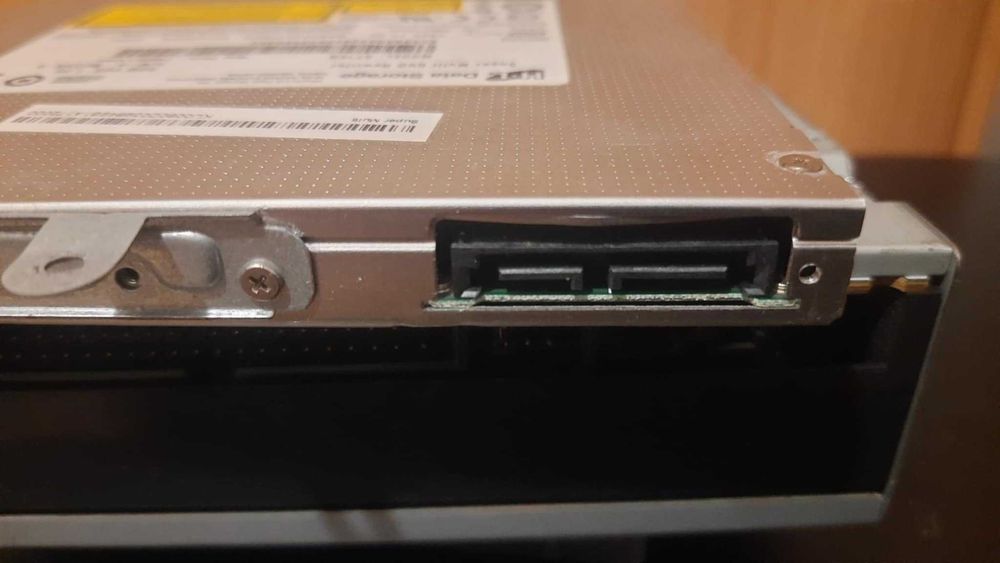 Doua unitati optice dvd-rw PC/LAPTOP 50lei unitatea.