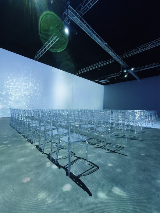 Луксозни прозрачни столове Шивари под наем за сватби