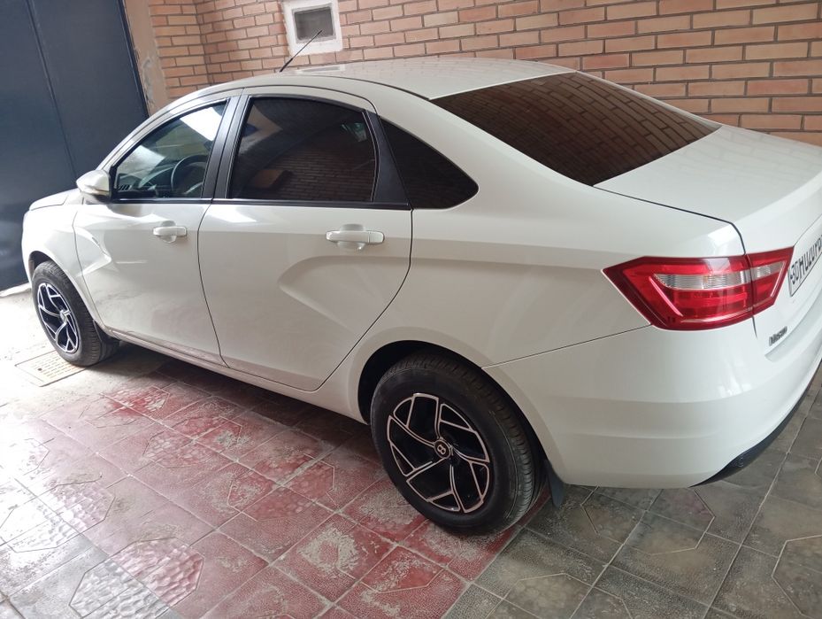 Лада Веста холати яхши хадавой матор Зур прапан газ