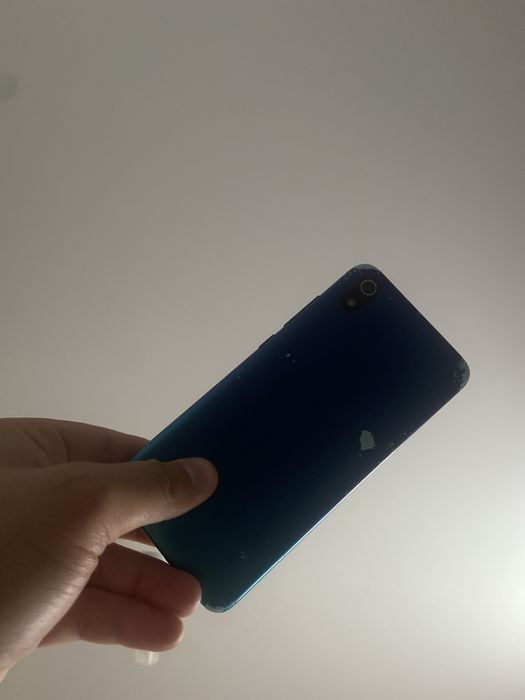 продам смартфон redmi 7a