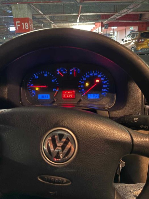 Vând golf 4 1.9 tdi