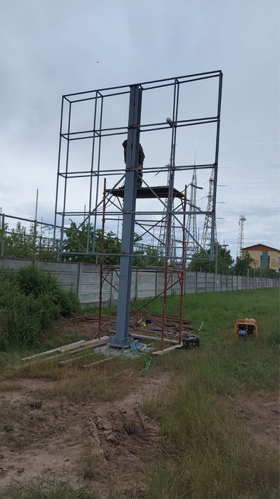 Panouri publicitare de vanzare