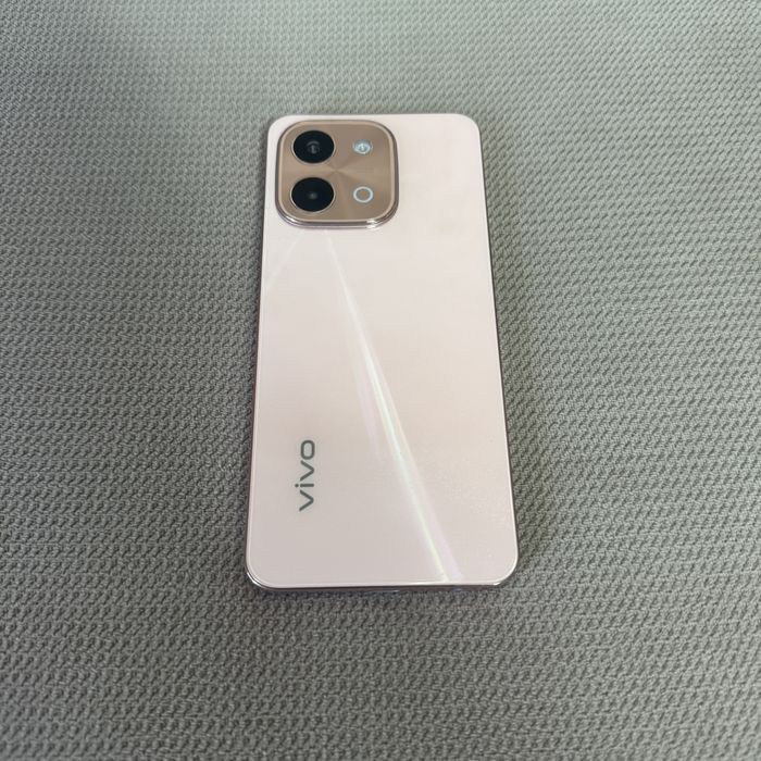 Vivo Y28 на 128гб