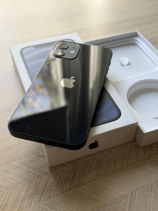 iPhone 12 Black 128 GB