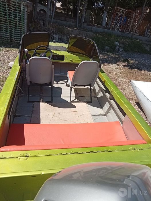 Srochna Lodka motor sotiladiladi KAZANKA 5m3 motori MARINIER.60 4takni
