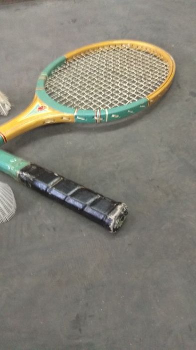 Продам ракетки для бадминтона