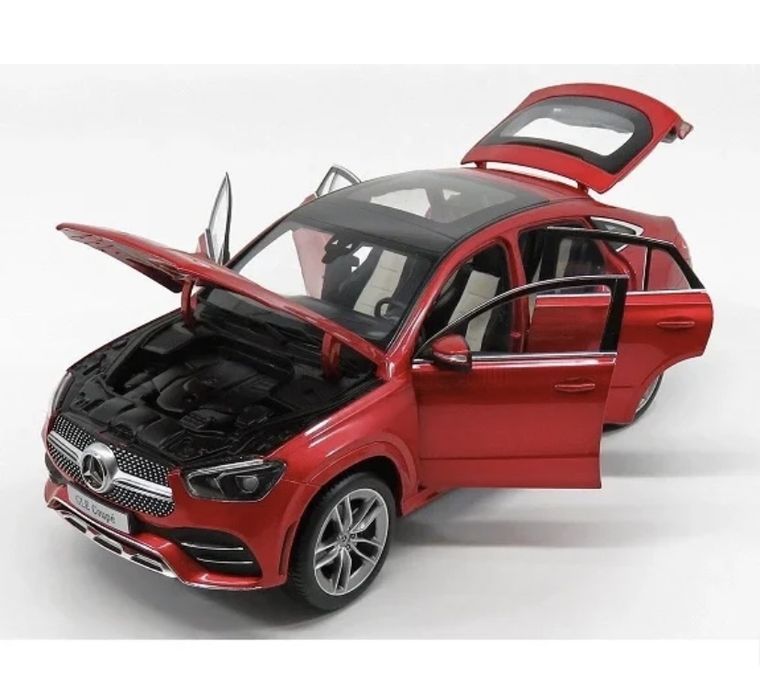 Iscale MERCEDES-BENZ GLE Coupe C167 an 2020 machetă auto sc 1:18  27cm