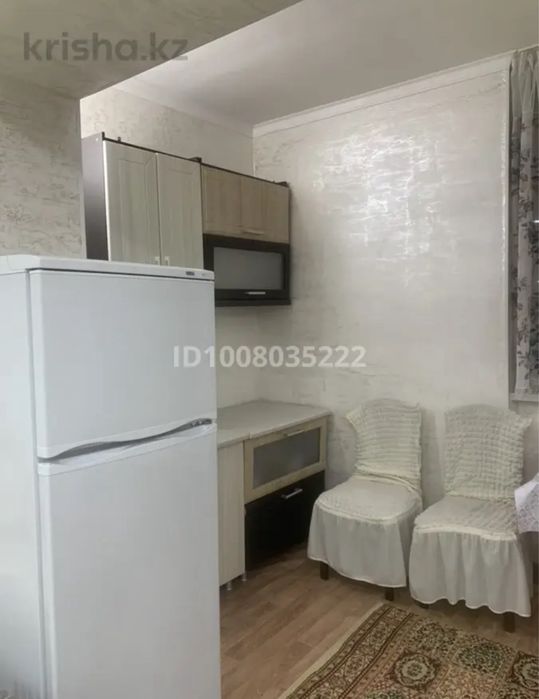 Сдам 2 х  в центре города. Срочно!