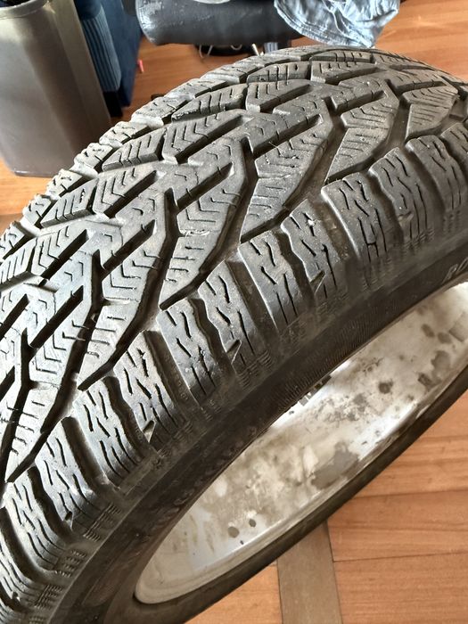 4 jante aliaj plus cauciucuri iarna 16R opel