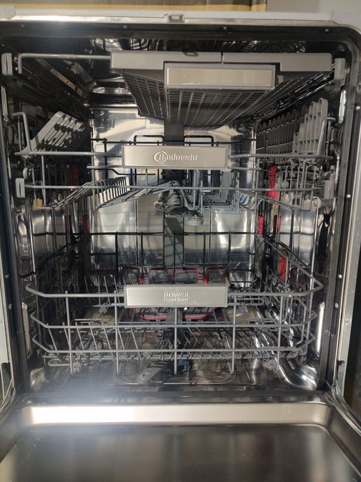 Съдомиялна Bauknecht А+++ 14 комплекта