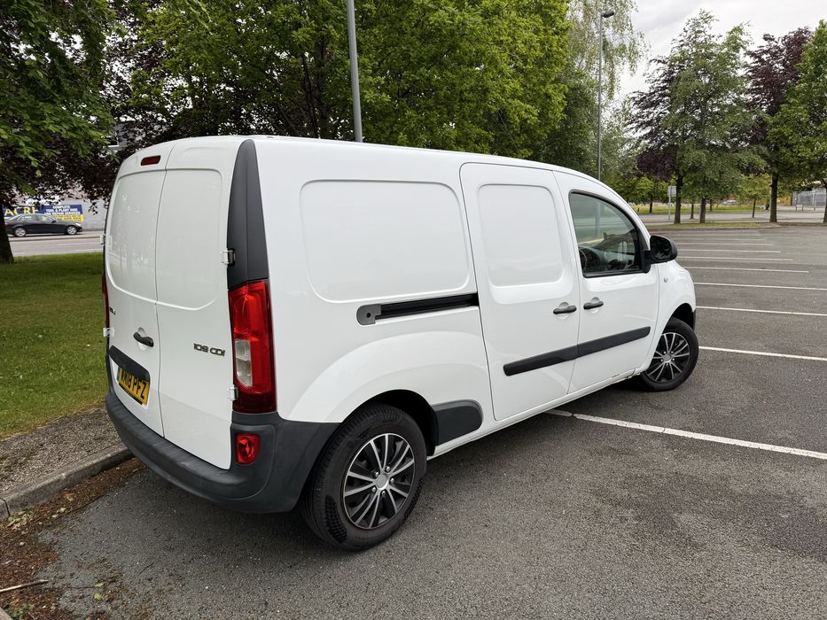 Mercedes Citan 109