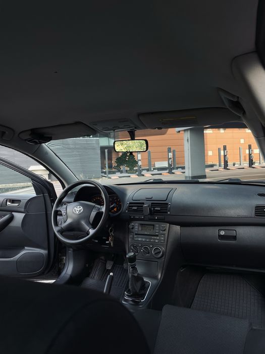 Vand Toyota Avensis T25