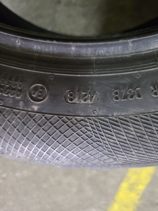 2 anvelope 225 55 R 16 Continental iarna