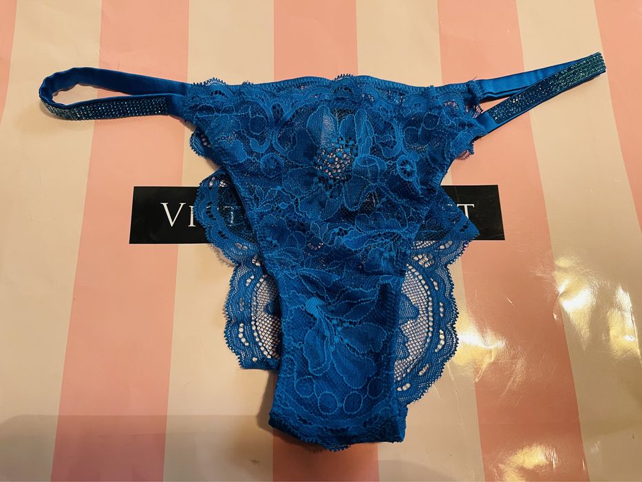 Lenjerie intima Victoria’s Secret