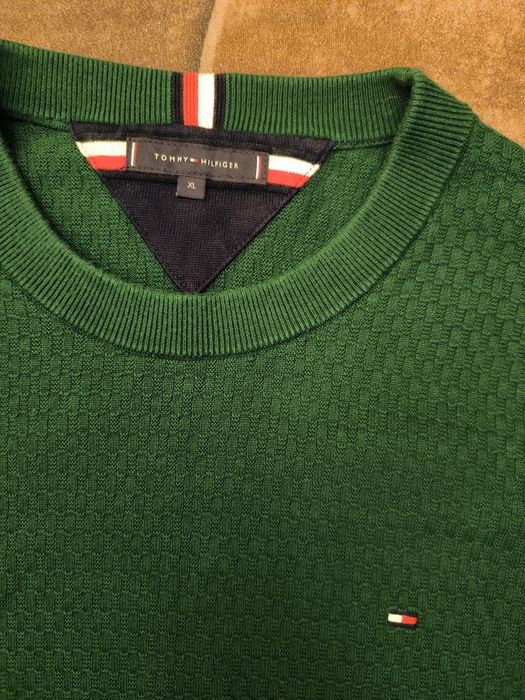 Tommy Hilfiger пуловер XL размер