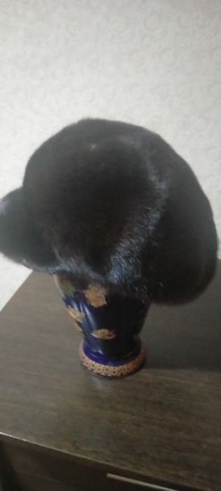 Норковая кепка б/у