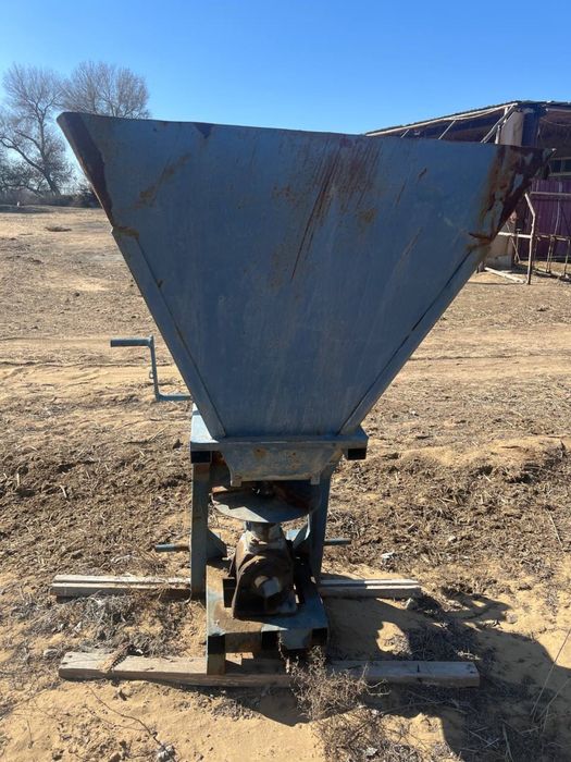 Плуг для посева агрегат