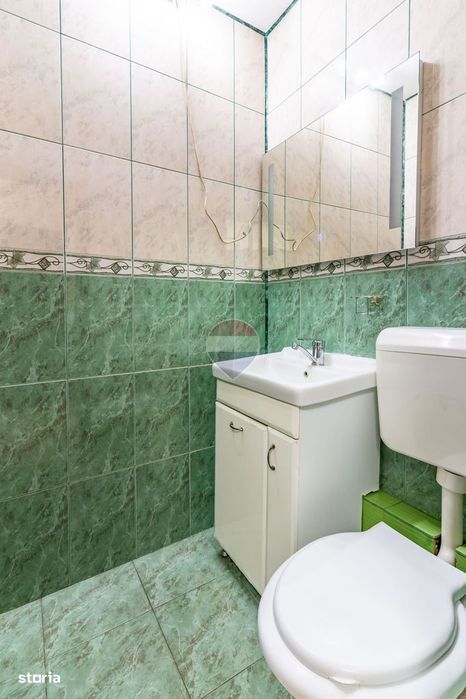 Apartament 3 camere mobilat ,strada Novaci în zona 13 Septembrie