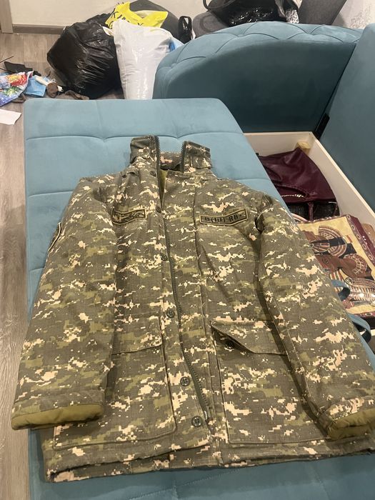 Продам камуфляж с брюками