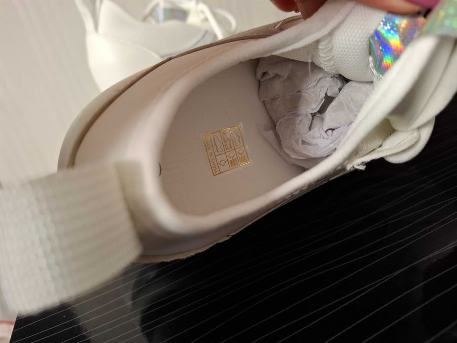 Дамски обувки  спортни 36 ,37 и 38