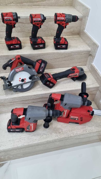 Scule Milwaukee M18