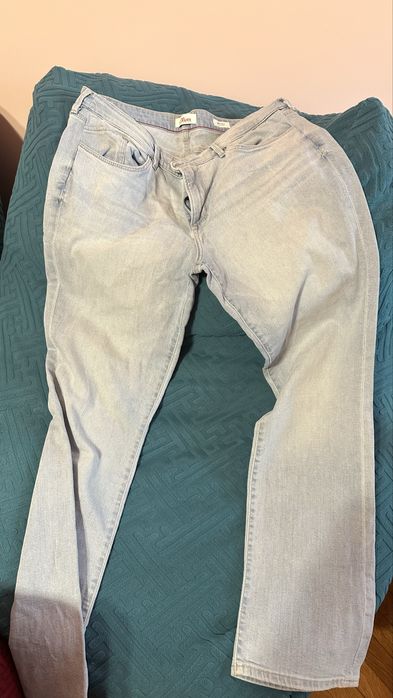 Дънки и карго панталони