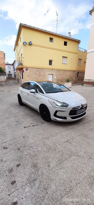 Citroen DS 5 Hybrid