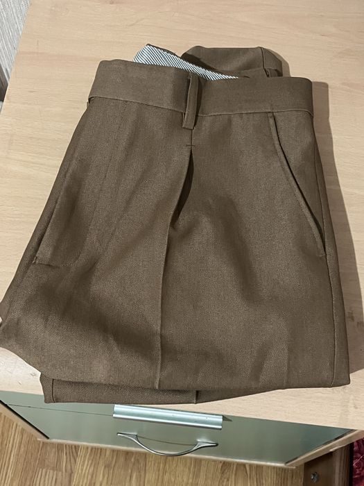 Бежевые штаны в супер состоянии