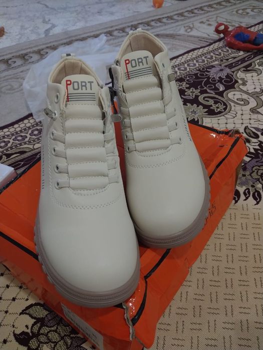 Женские ботинки на осень