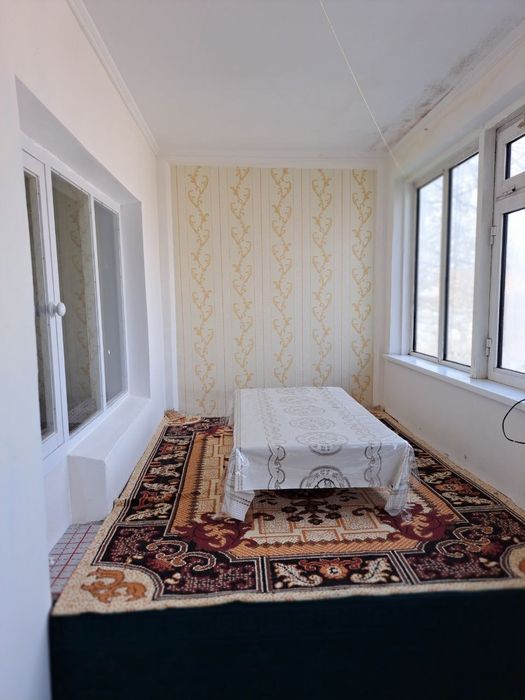 УЗ САЛАМАНДА 2хонали Янги план 6метрли балкон бор.