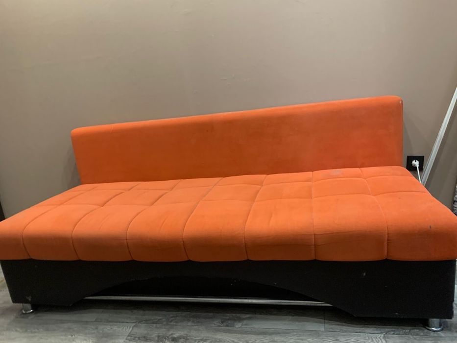 Продам тахту-диван