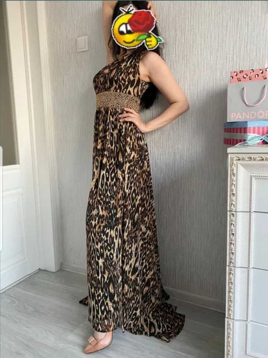 Трендовое Вечернее платье со шлейфом