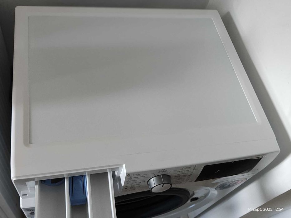 Masina de spalat rufe Beko,inverter,8 kg,1400 rpm,wifi,15programe