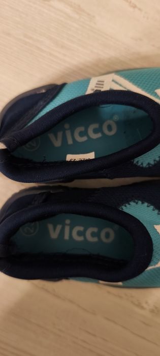 Продам аквашузы VICCO