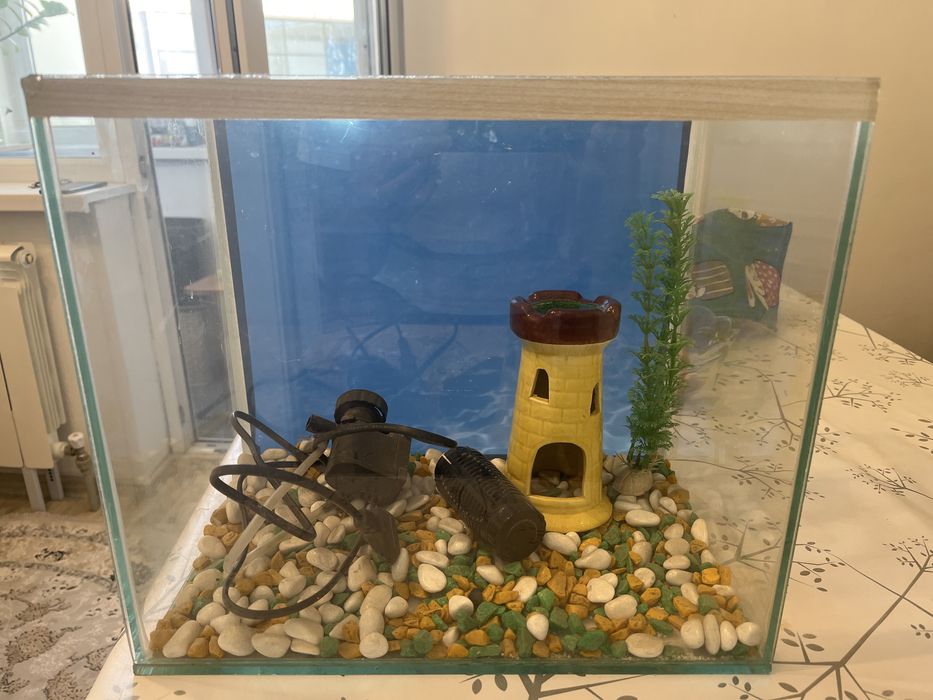Аквариюм для рыбок