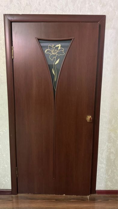 Продам двери по символичной цене