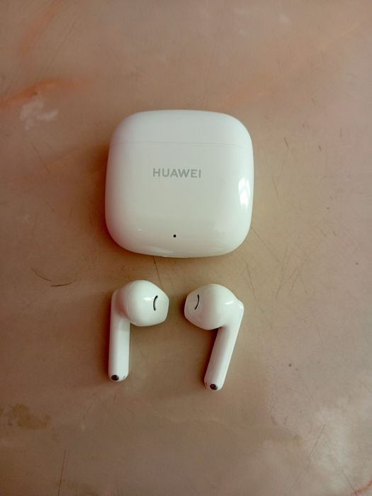 Наушники новое ,