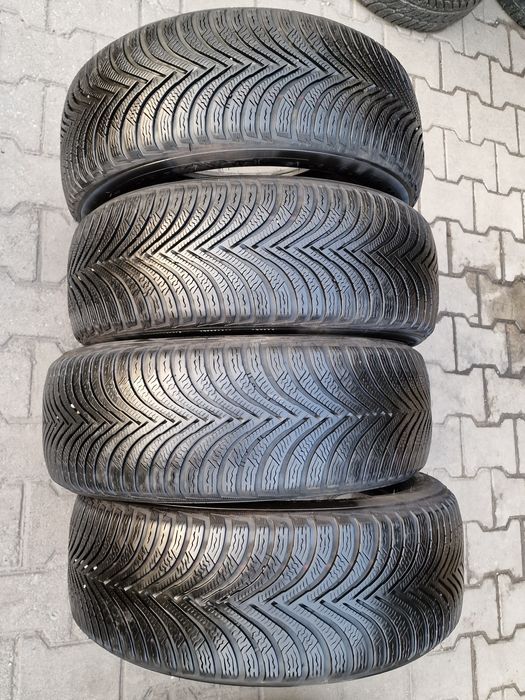 215 60 16 Michelin 4бр.