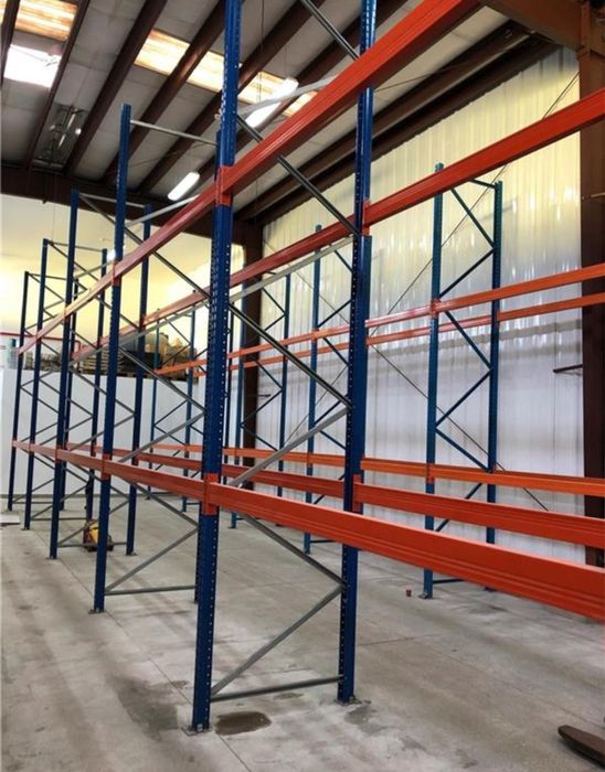 Rafturi metalice premium